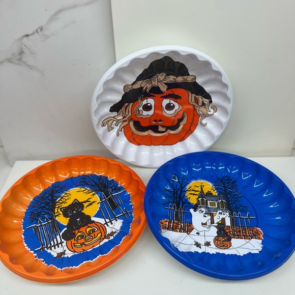 3 Vintage Berman Molded Plastic Halloween candy  Plates Cat JOL Ghost Haunt - Picture 2 of 9